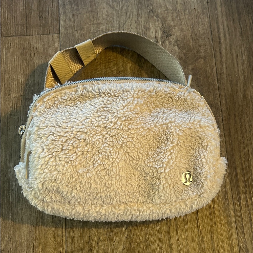 lululemon athletica Beige Sherpa Crossbody Bag